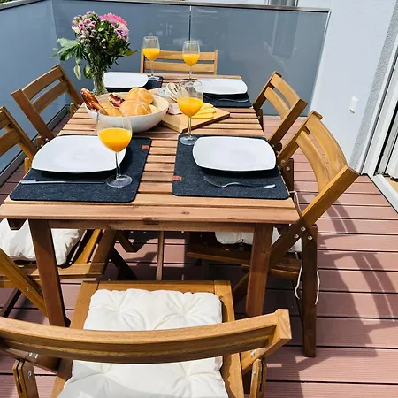 Modern-neu-nespresso-balkon-parkplatz *