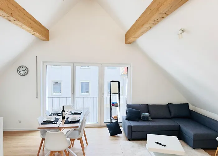 Modern-neu-nespresso-balkon-parkplatz Διαμέρισμα