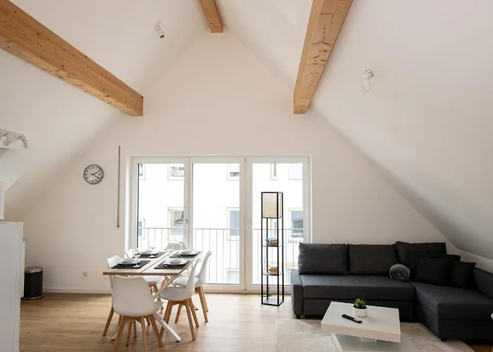 Modern-neu-nespresso-balkon-parkplatz *