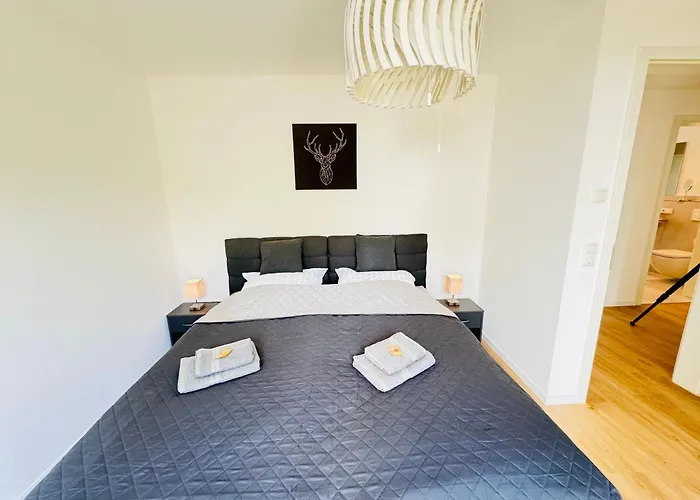 Modern-neu-nespresso-balkon-parkplatz * Aψβούργη