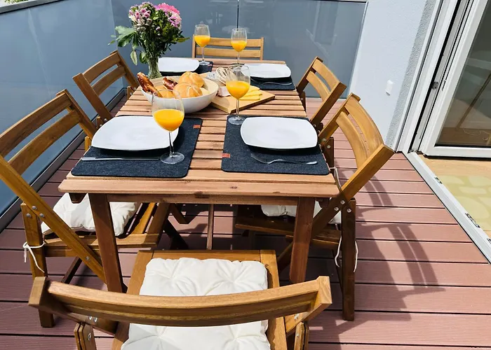 Modern-neu-nespresso-balkon-parkplatz *